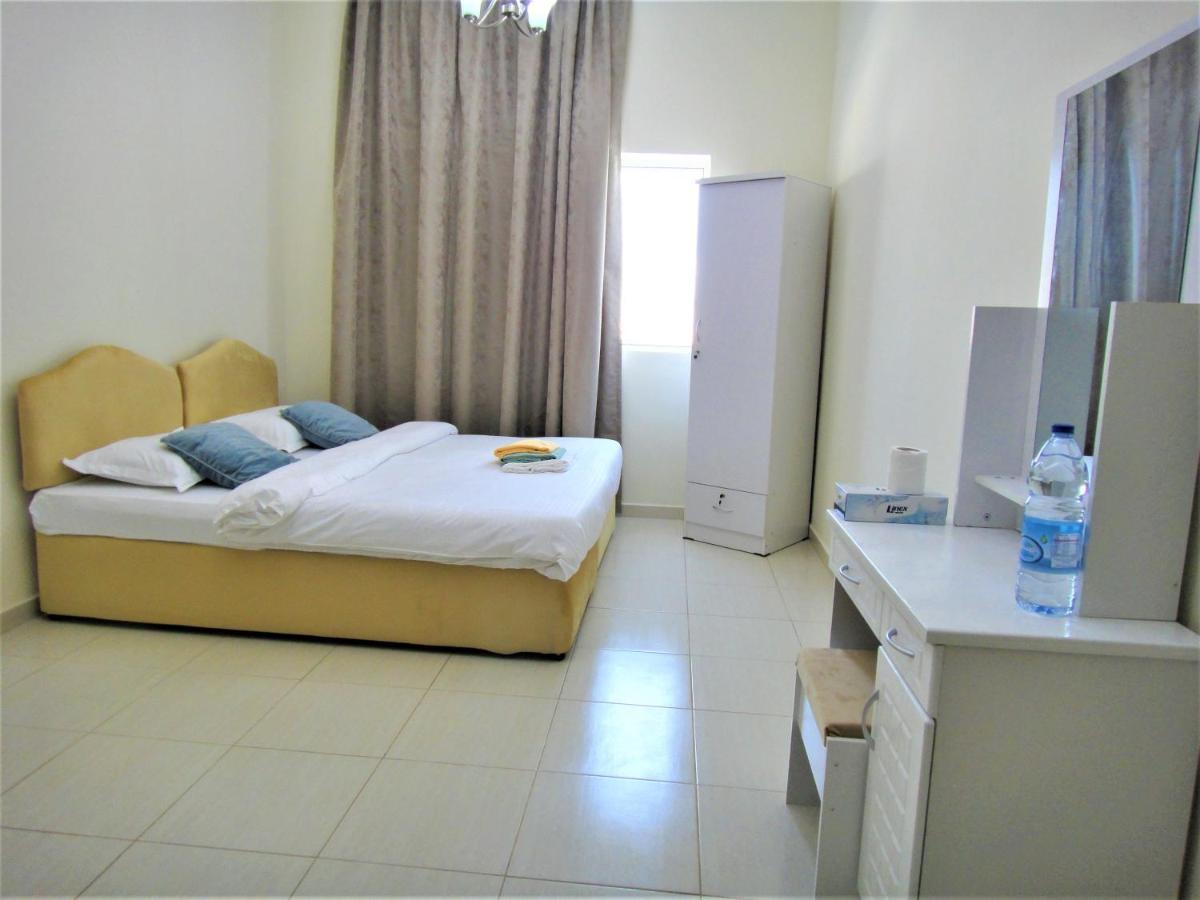Abu Hail Star Residence - Home Stay دبي المظهر الخارجي الصورة